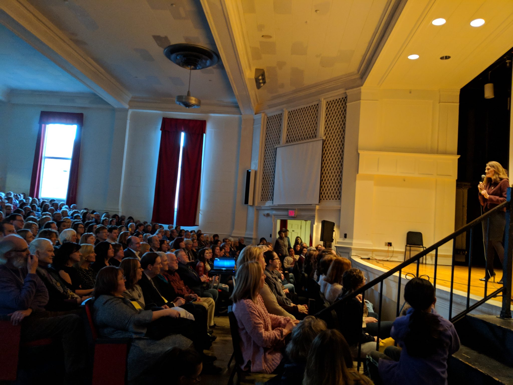 Spring 2018 Hughes Lecture Series speaker, author Jeannette Walls