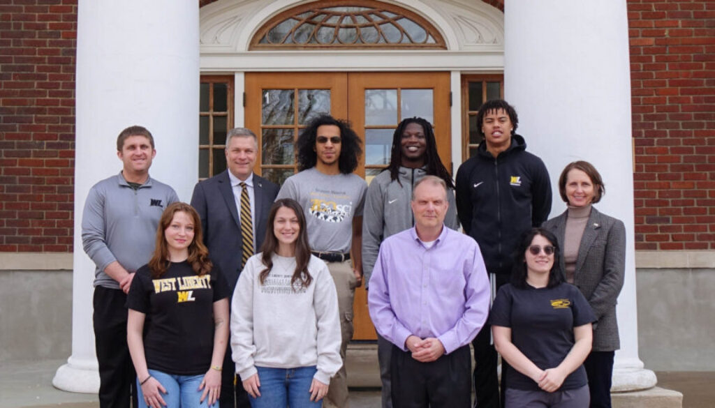 Topper Day of Giving Photo